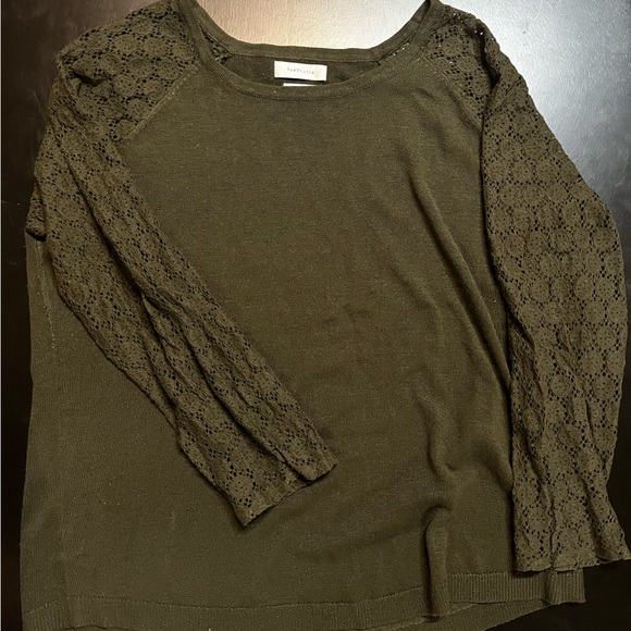 ⭐️2/$15 Van Heusen Lace Sleeves - Picture 2 of 4